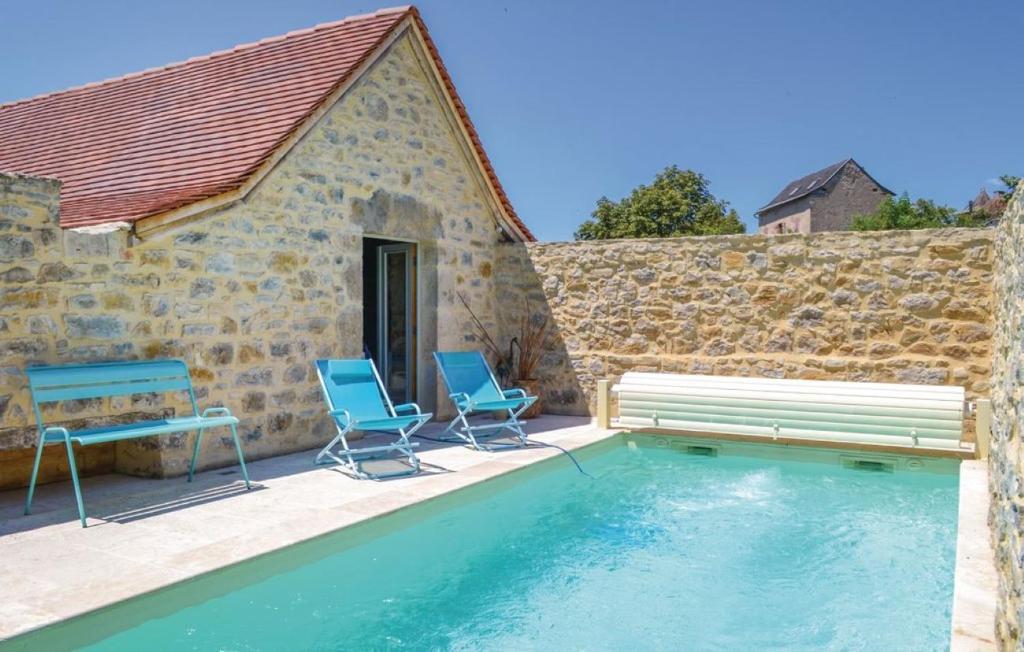 Gite Chez Maria,piscine nage a contre courant