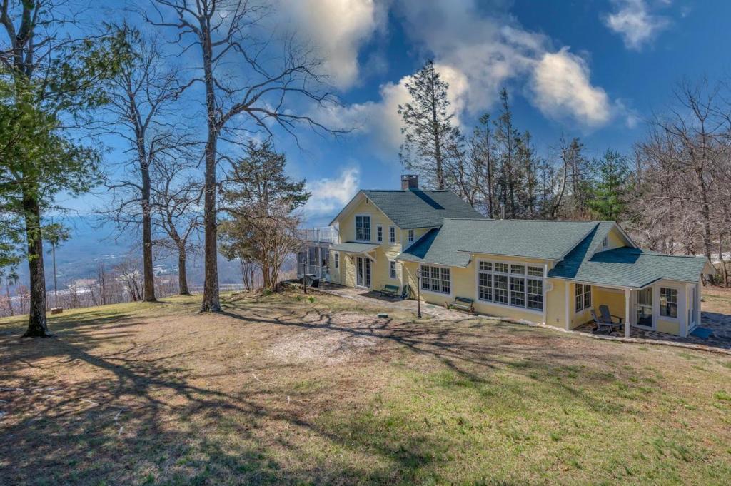 The Fin & Fig Farmhouse