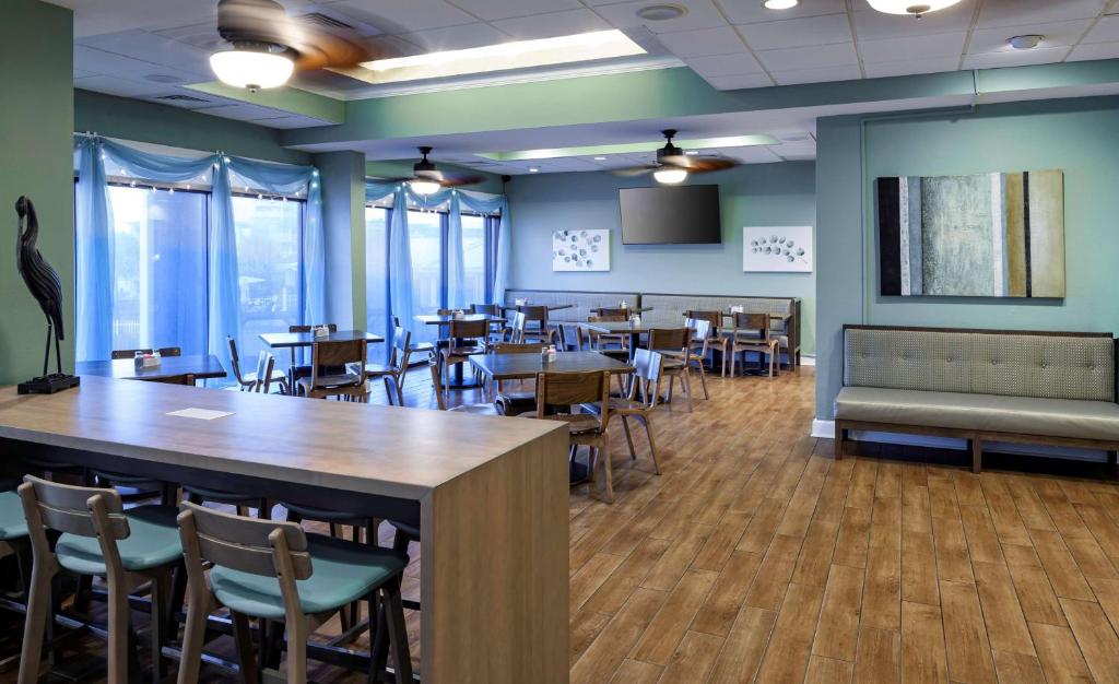 Best Western New Smyrna Beach Hotel & Suites レストラン