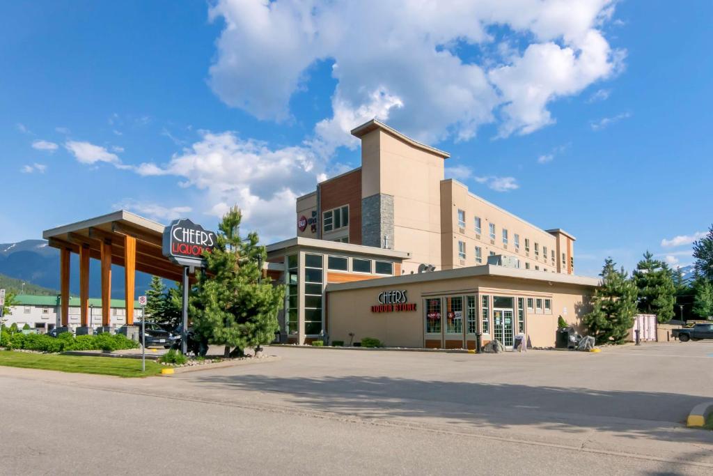 Best Western Plus Revelstoke photo