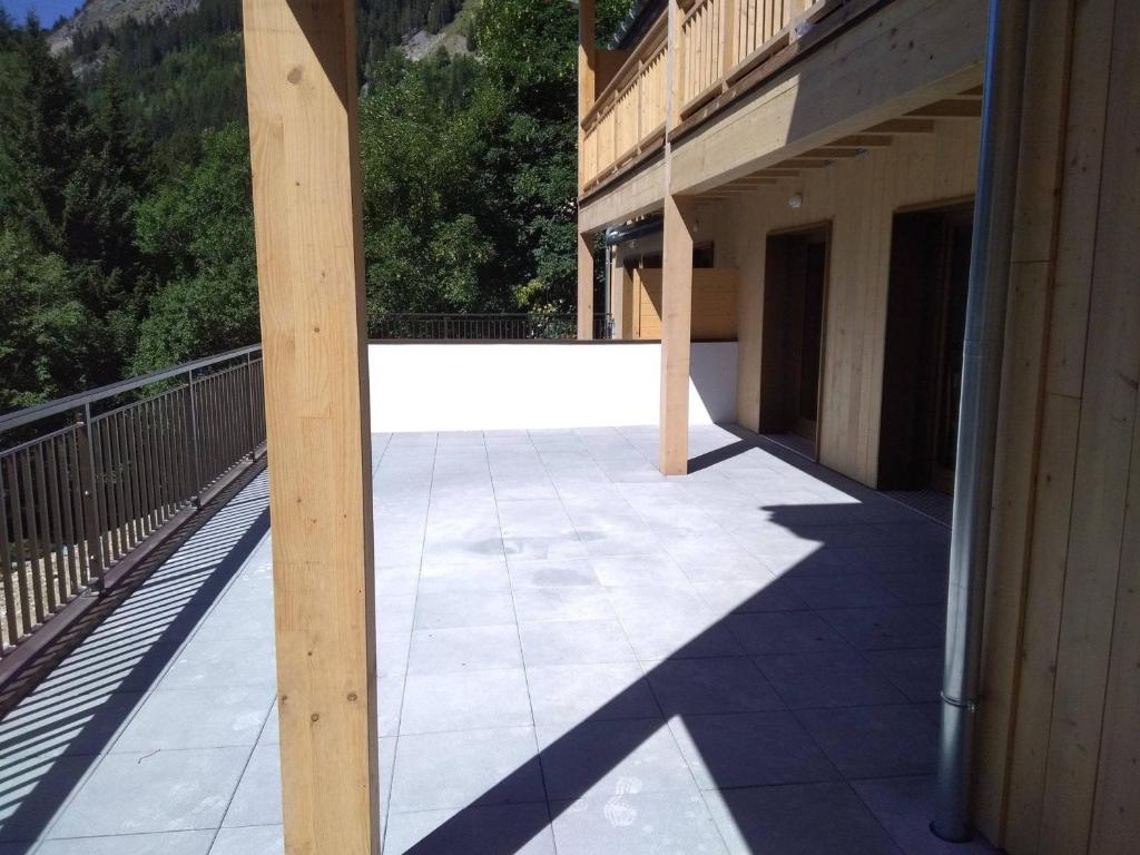 Bel appartement 4 pièces avec grande terrasse à Pralognan-la-Vanoise - FR-1-464-205 - 2