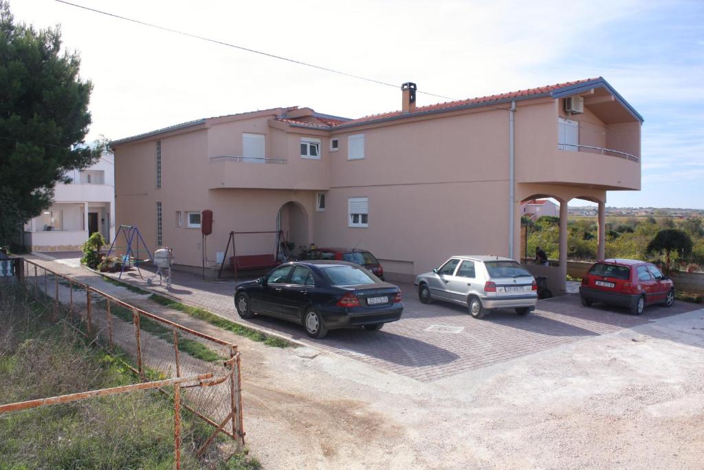 Photo 2 of Apartments With A Parking Space Vrsi - Mulo, Zadar - 5765