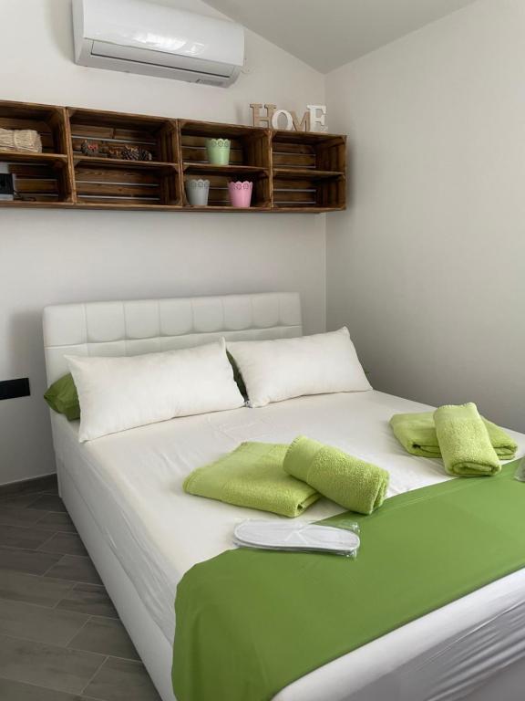 Verde Sea View Apartment 400 m from Beach - Free Parking 전경
