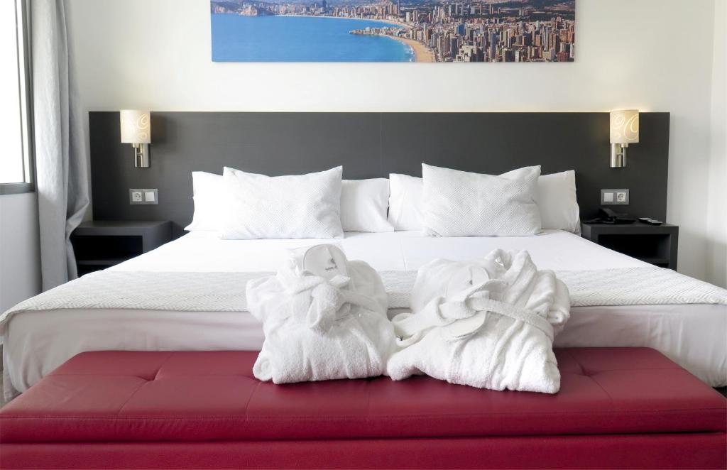 Los Álamos — Hotel rooms in Benidorm, Valencian Community