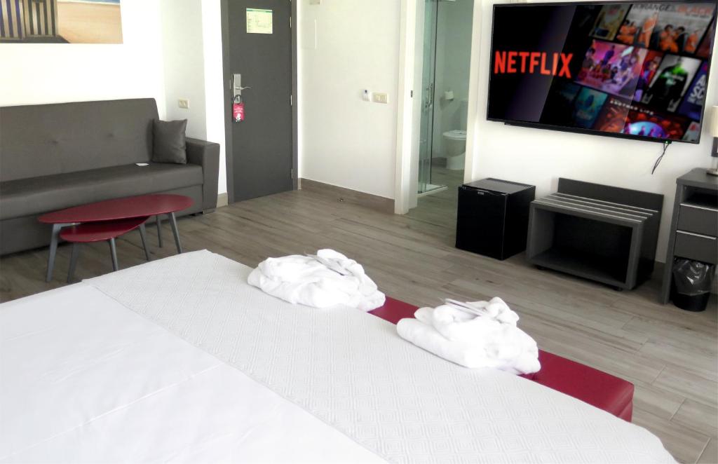 Los Álamos — Hotel rooms in Benidorm, Valencian Community