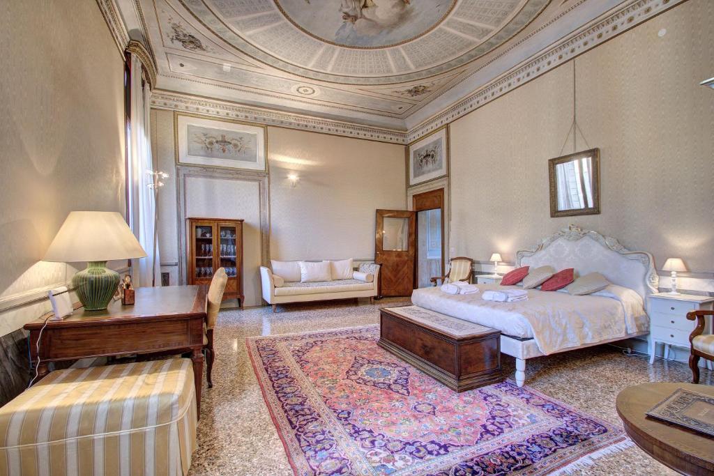 DOGE STAIR, gorgeous - BBC Venice Grand 2024 Tour recorded here! - 2