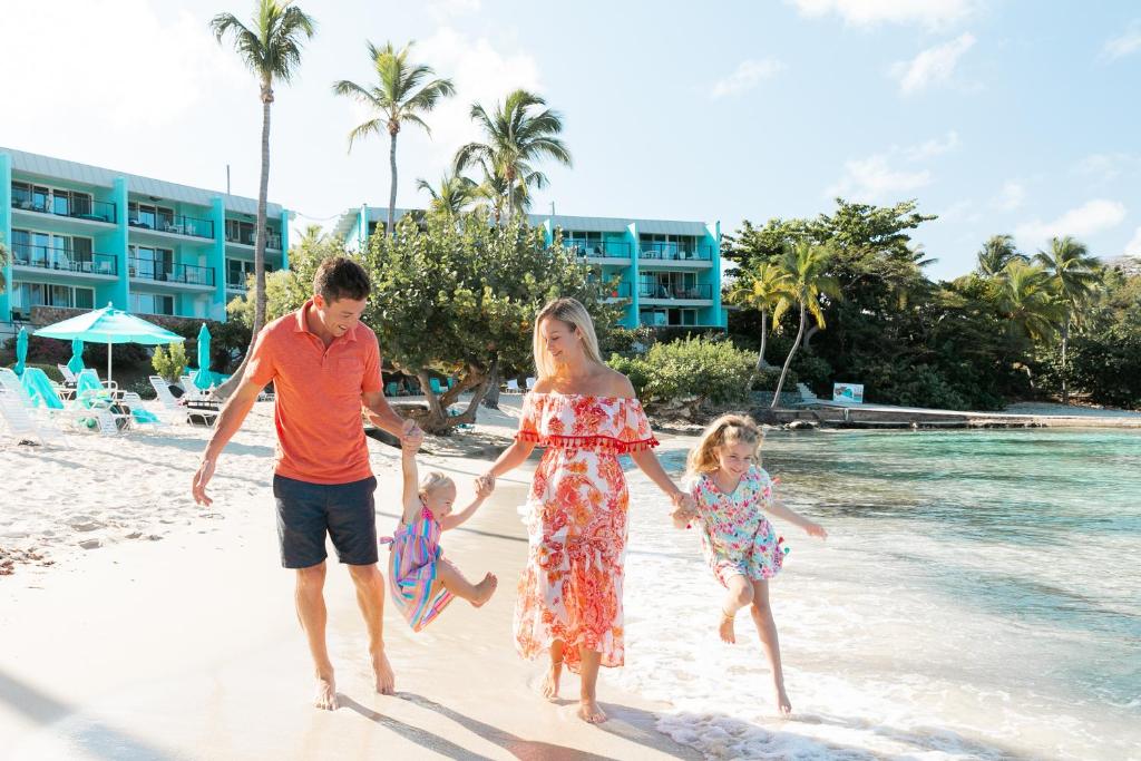 Secret Harbour Beach Resort photo