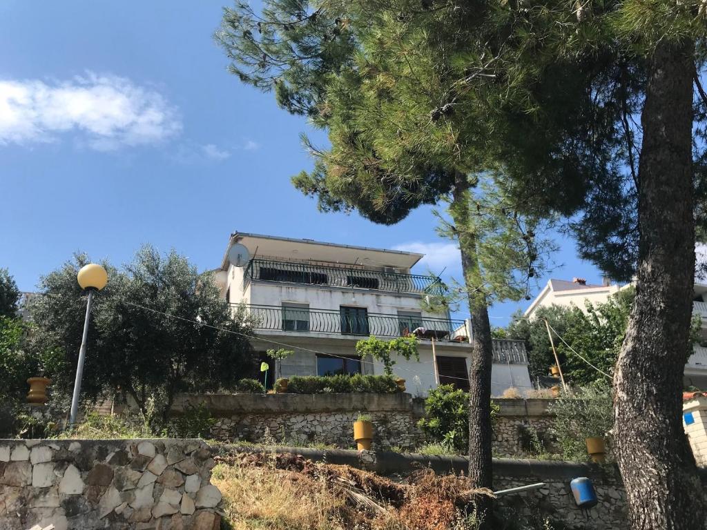 Apartments by the sea Okrug Donji, Ciovo - 7607, Trogir