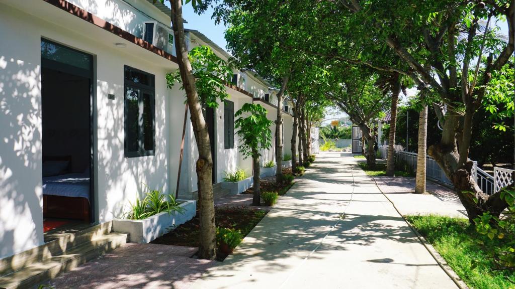 Hải An Homestay – Garden by the Beach