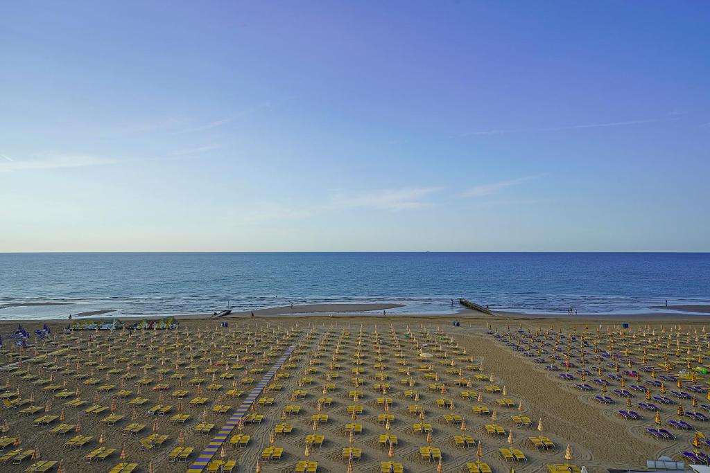 Hotel Strand a frontemare - 2