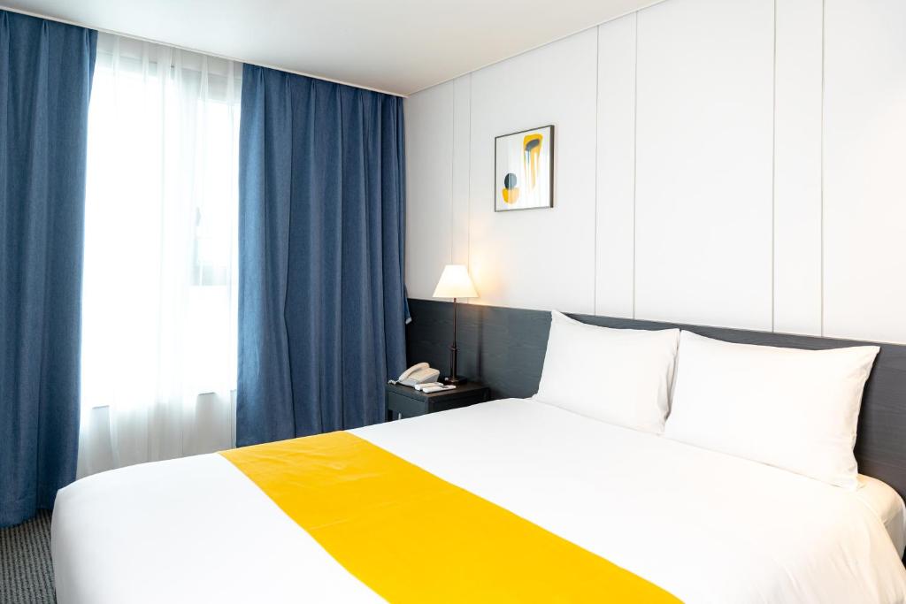 Seogwipo Hills Hotel photo