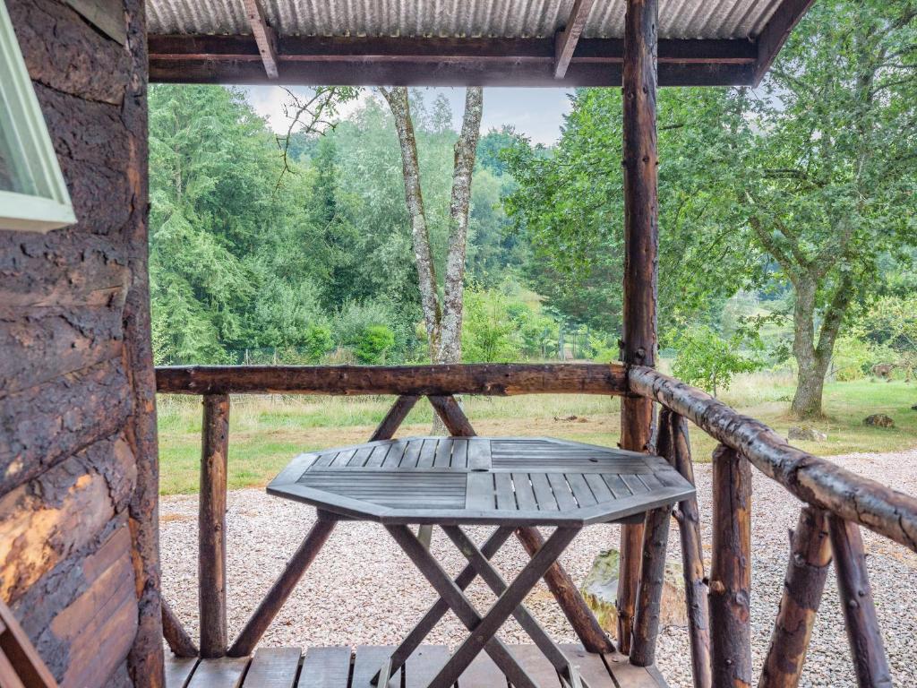 The Log Cabin, Sheldon photo 7