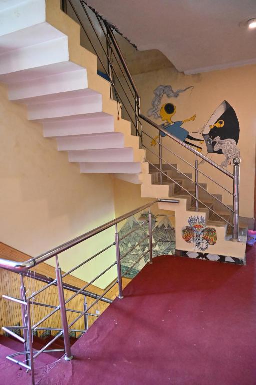 indian backpackers hostel photo