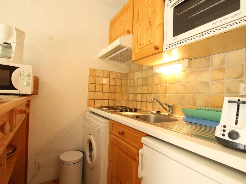 Studio lumineux avec terrasse sud. Serres-Chevalier, 4 personnes, équipements complets. - 2