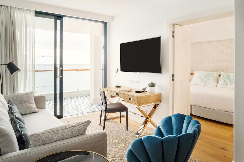 Hotel Fariones — Puerto del Carmen, Canary Islands