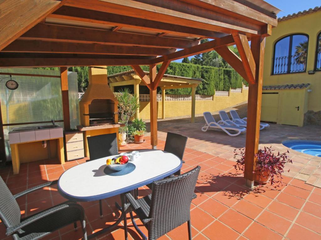 Villa Jardin by Interhome - 2