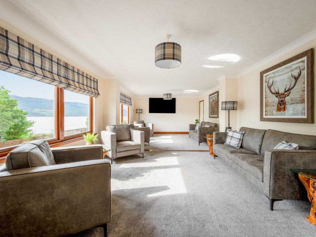 Apartment Loch Ness View by Interhome