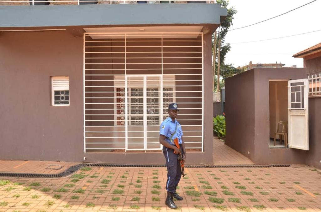 Cosy Home — Hotel in Kampala