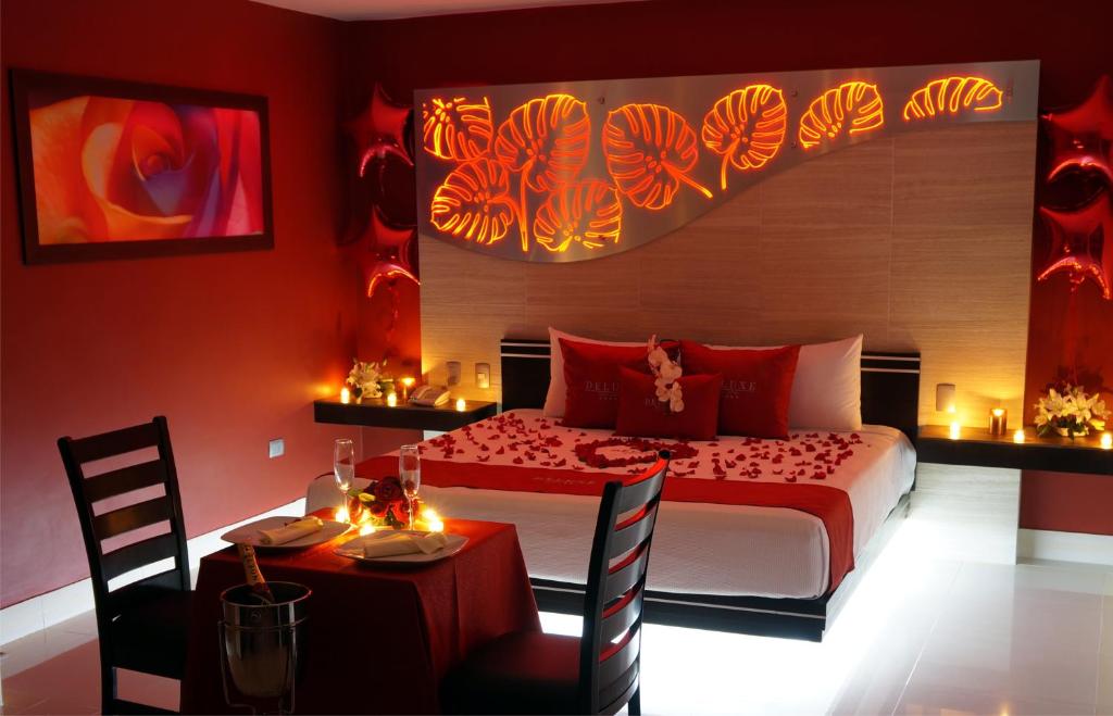 Auto Hotel Deluxe photo