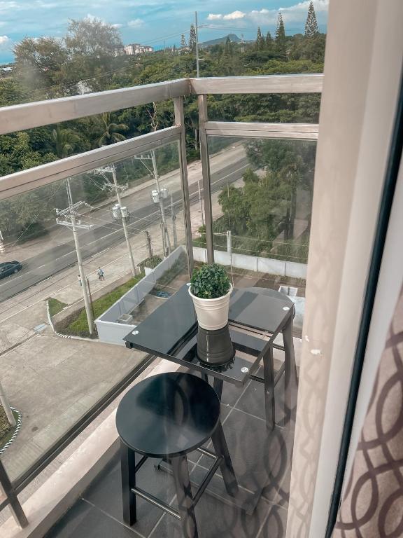 GoldenSuites at CoolSuites WindResidences Tagaytay photo
