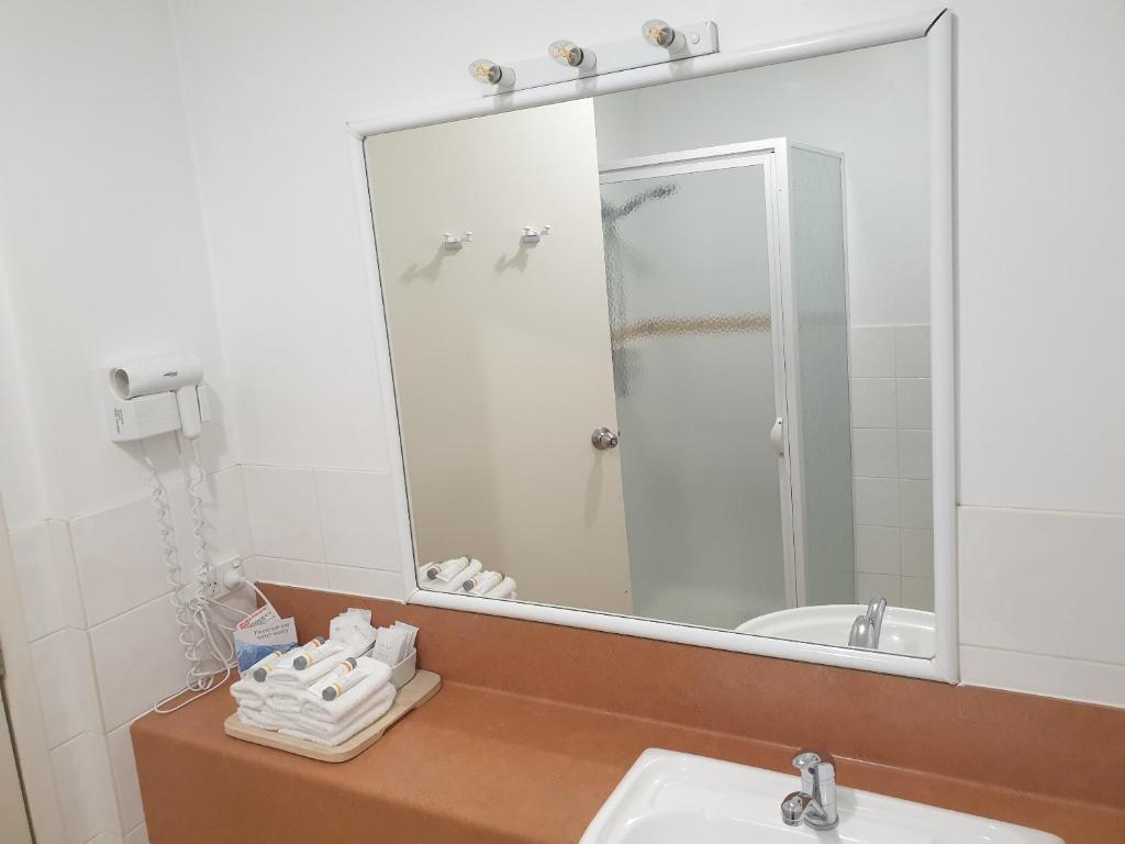 Comfort Inn Warrnambool International photo