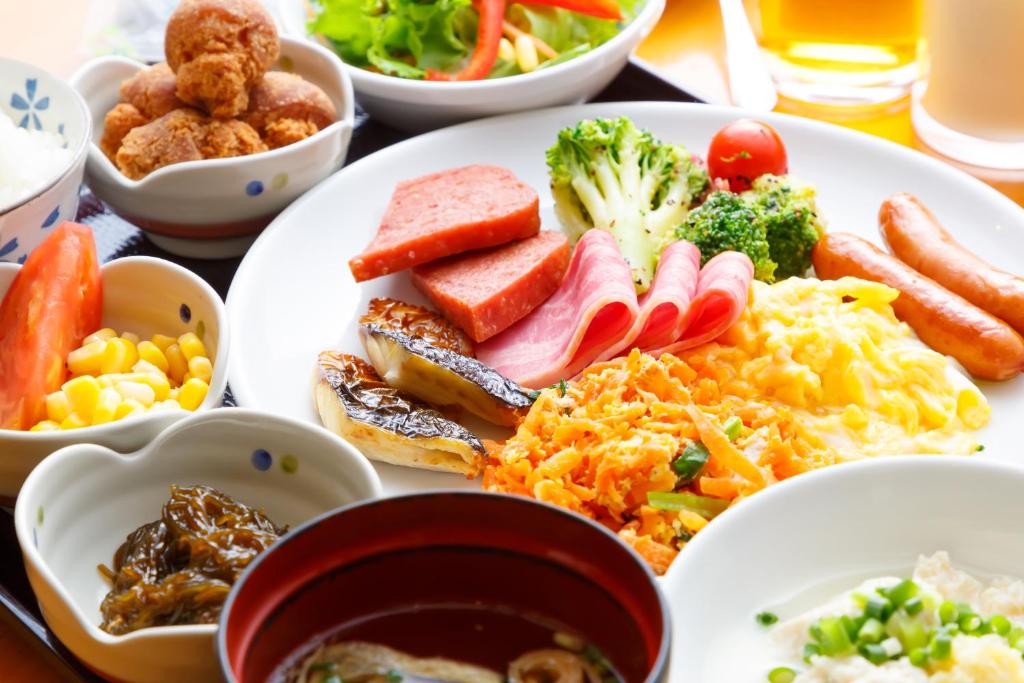 Alimentos e Bebidas