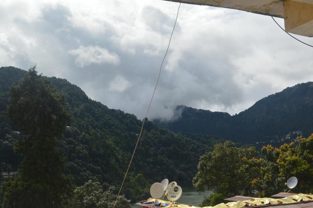 Lakshmi Kutteer Homestay photo