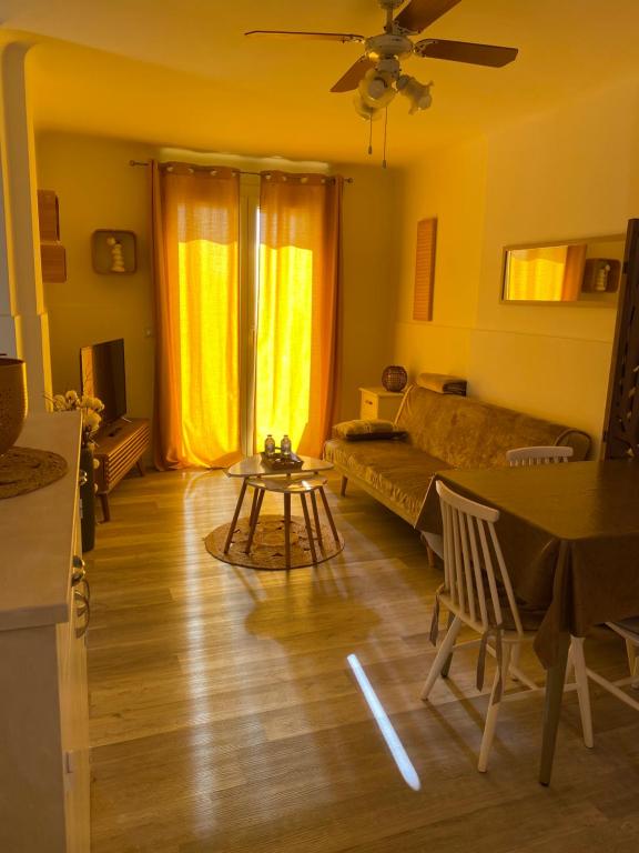 Nid douillet sur la Côte d'Azur - 2