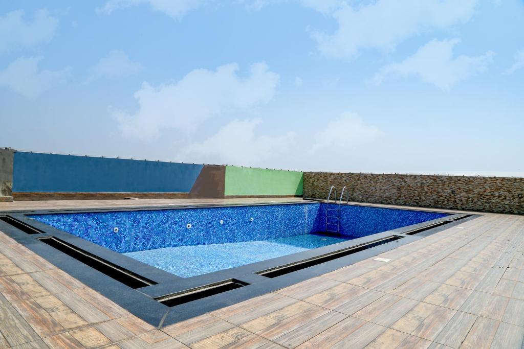 Earthspace Transit by Traven Homes photo