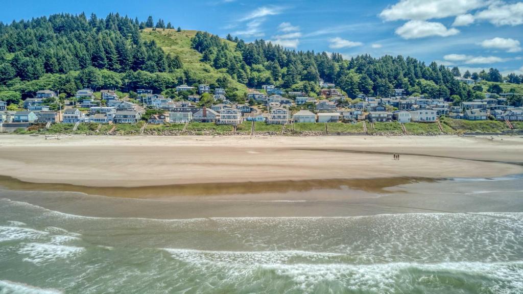 Oceans Edge, Lincoln City