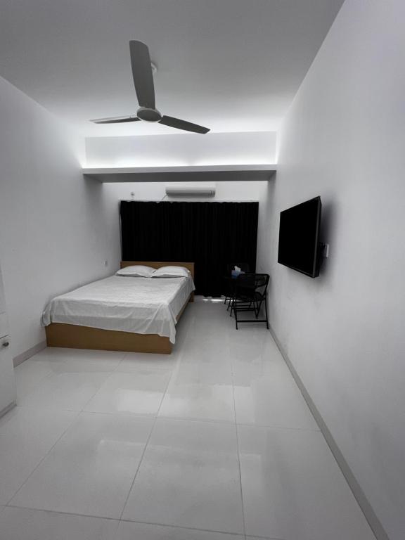 Studio Apartment in Bashundhara R/A, Dhaka
