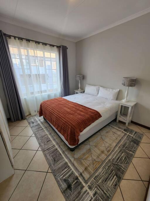 Elegant 2 bed apartment next to Gautrain Centurion photo