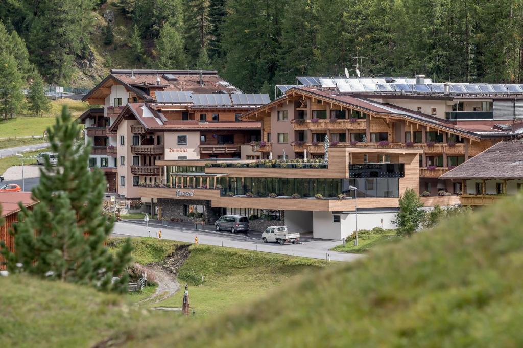 4 Sterne Superior Muhle Resort 1900 - Adults only — Hotel in Obergurgl