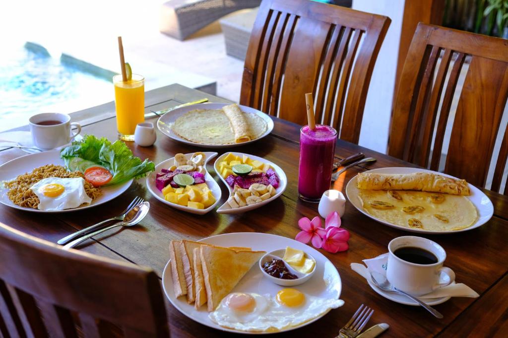 3 Angels Two-Bedroom Villa