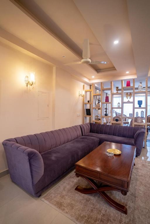 Penthouse by Shelton photo
