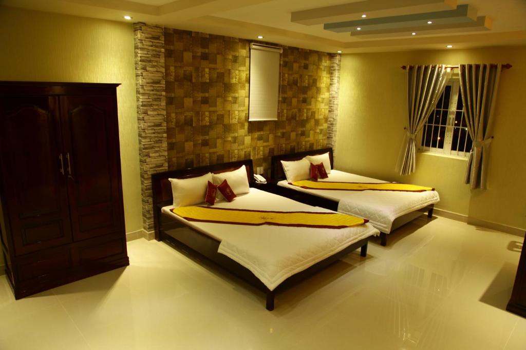 민 키우 호텔 로비