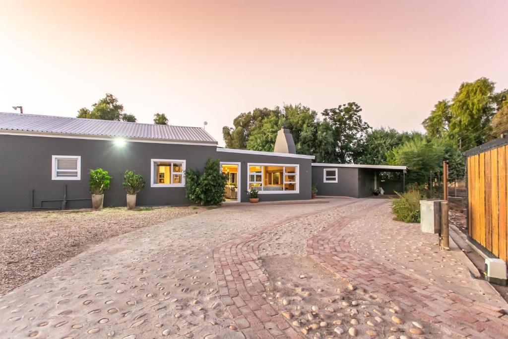 Welgeluk Cottage — Hotel in Oudtshoorn