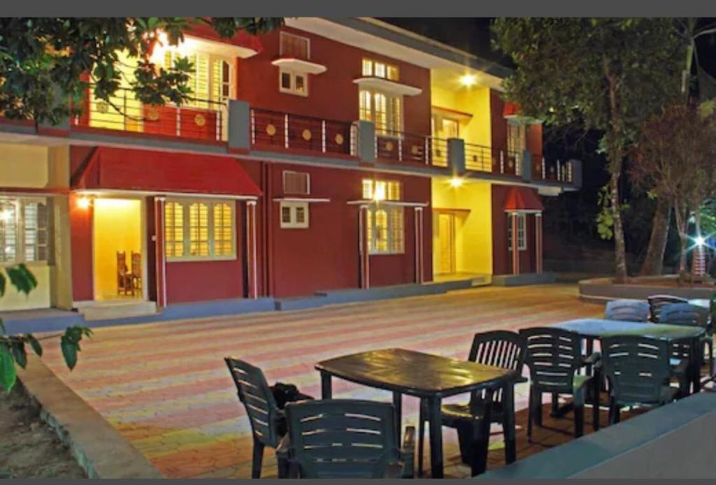 Maxxima By Wanders In — Hotel in Coorg