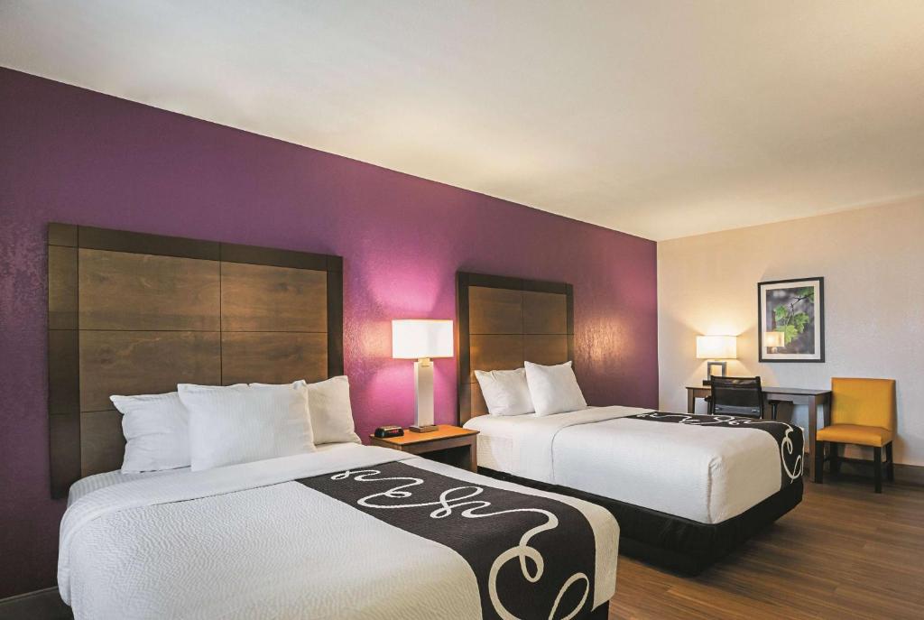 Wingate by Wyndham Galveston Beachfront at the Seawall, Galveston