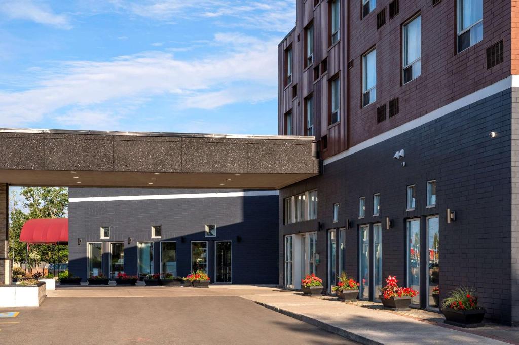 Comfort Hotel Airport North - img
