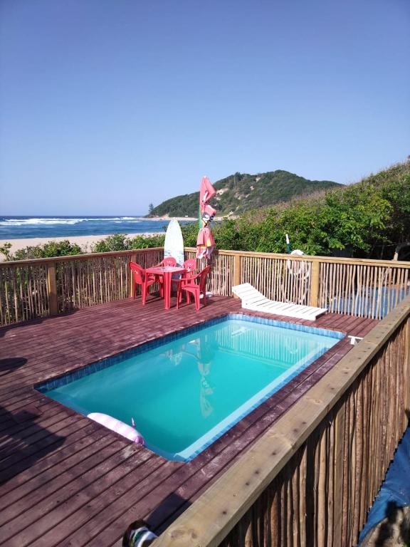 スイミングプール