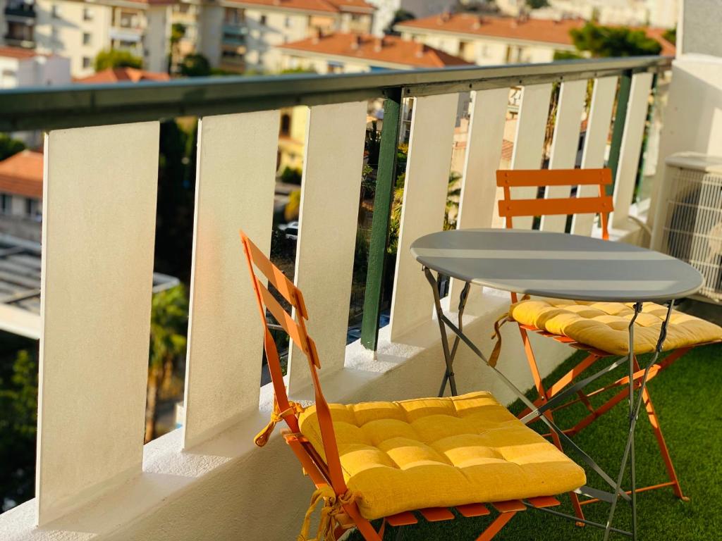 Nice comfortable sea view - 2