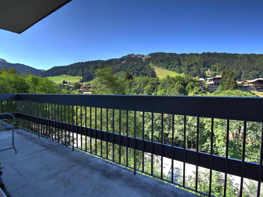 Appartement charme, proche centre, balcon vue - FR-1-524-97 - 2