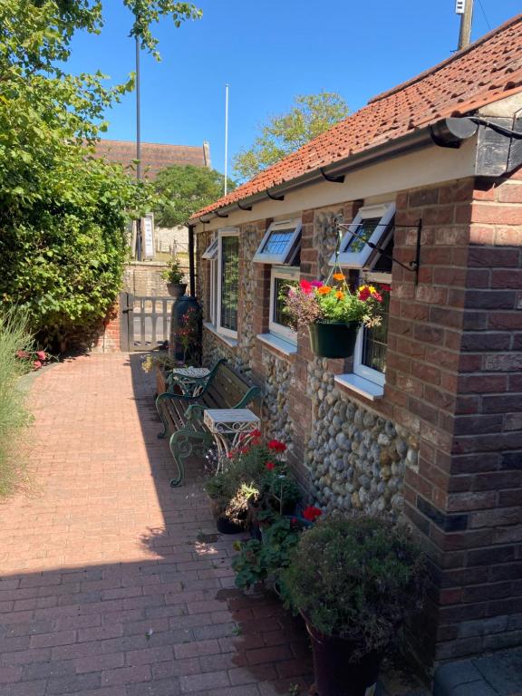 The Old Barn Annexe, West Runton