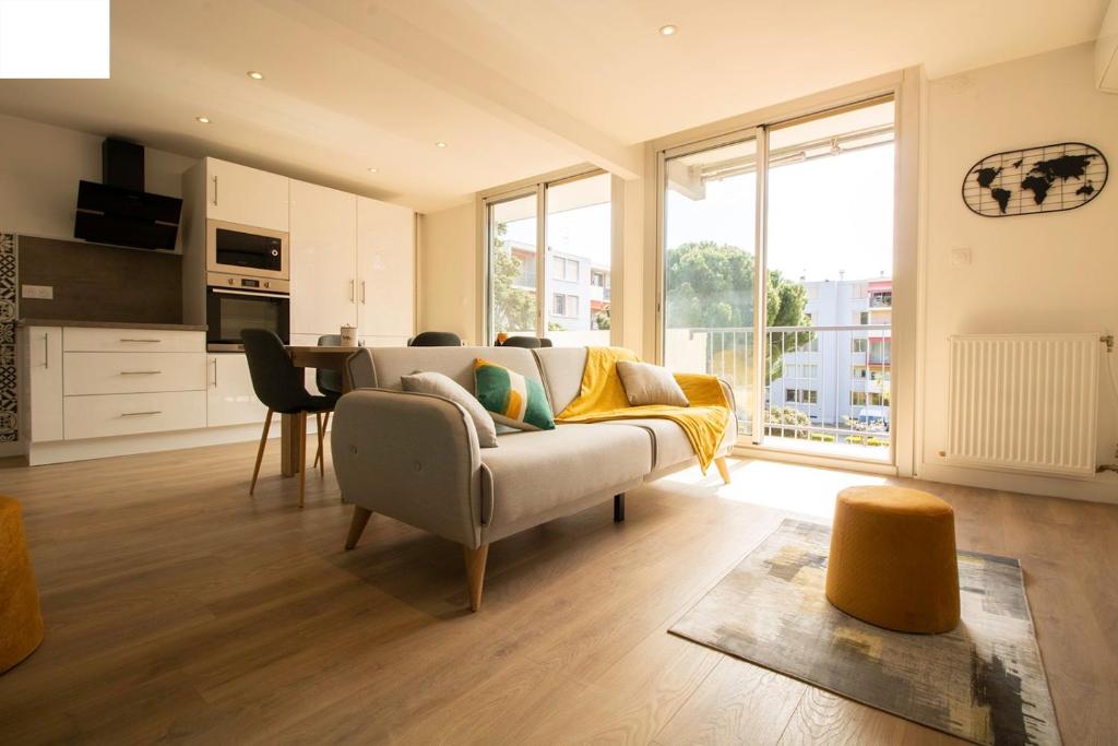 005- Appartement 6 chambres, Tramway, Parking,Clim, Montpellier