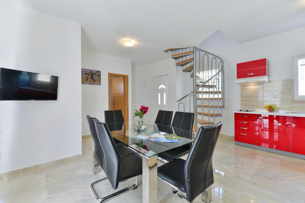 Apartment Nin 13172c 전경