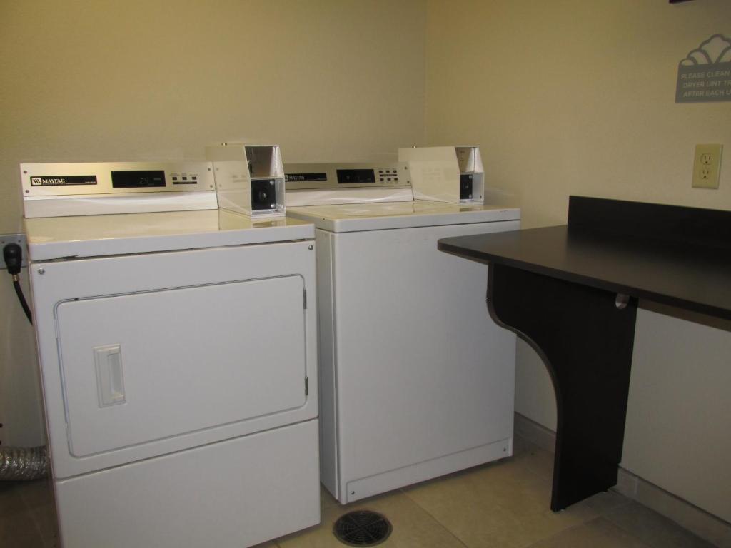 Microtel Inn & Suites By Wyndham Belle Chasse/new Orleans Photo 19