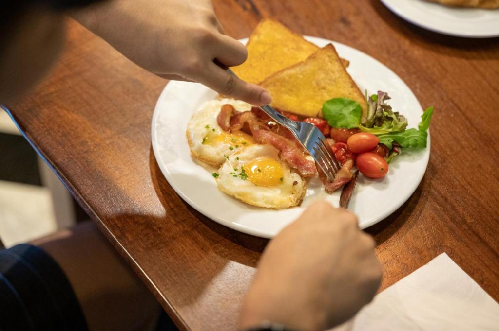 อาหารและเครื่องดื่ม