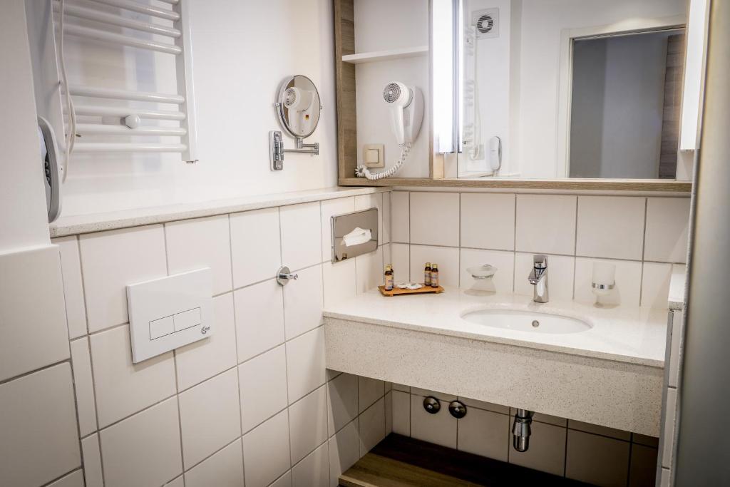 Ralitsa AquaClub Hotel & Aquapark — Hotel rooms in Albena, Dobrich