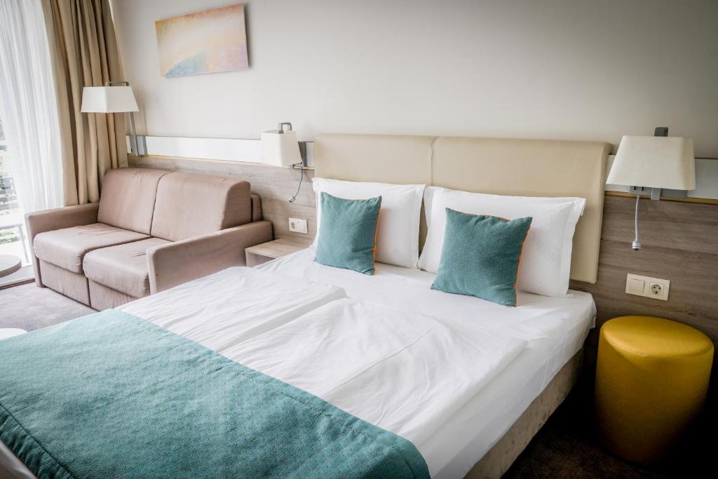 Ralitsa AquaClub Hotel & Aquapark — Hotel rooms in Albena, Dobrich